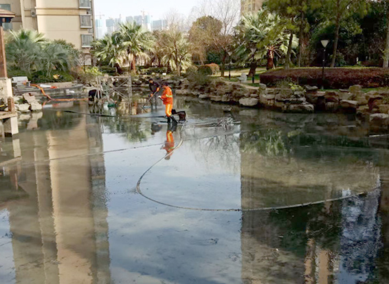 两当景观池淤泥清理